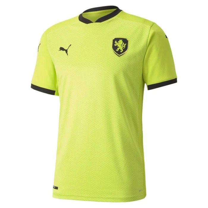 Sale > england euro 2021 merchandise > in stock